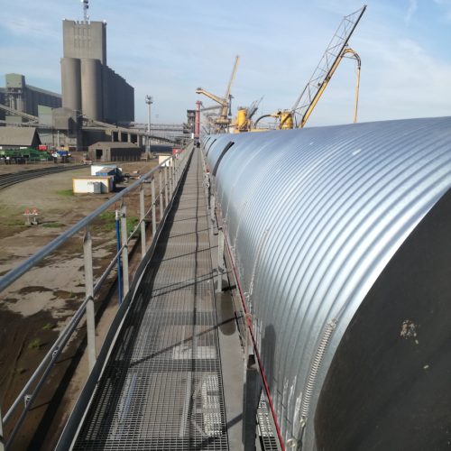 abris-et-tunnels-en-t-les-acier-ondul-es-cintr-es-petrus